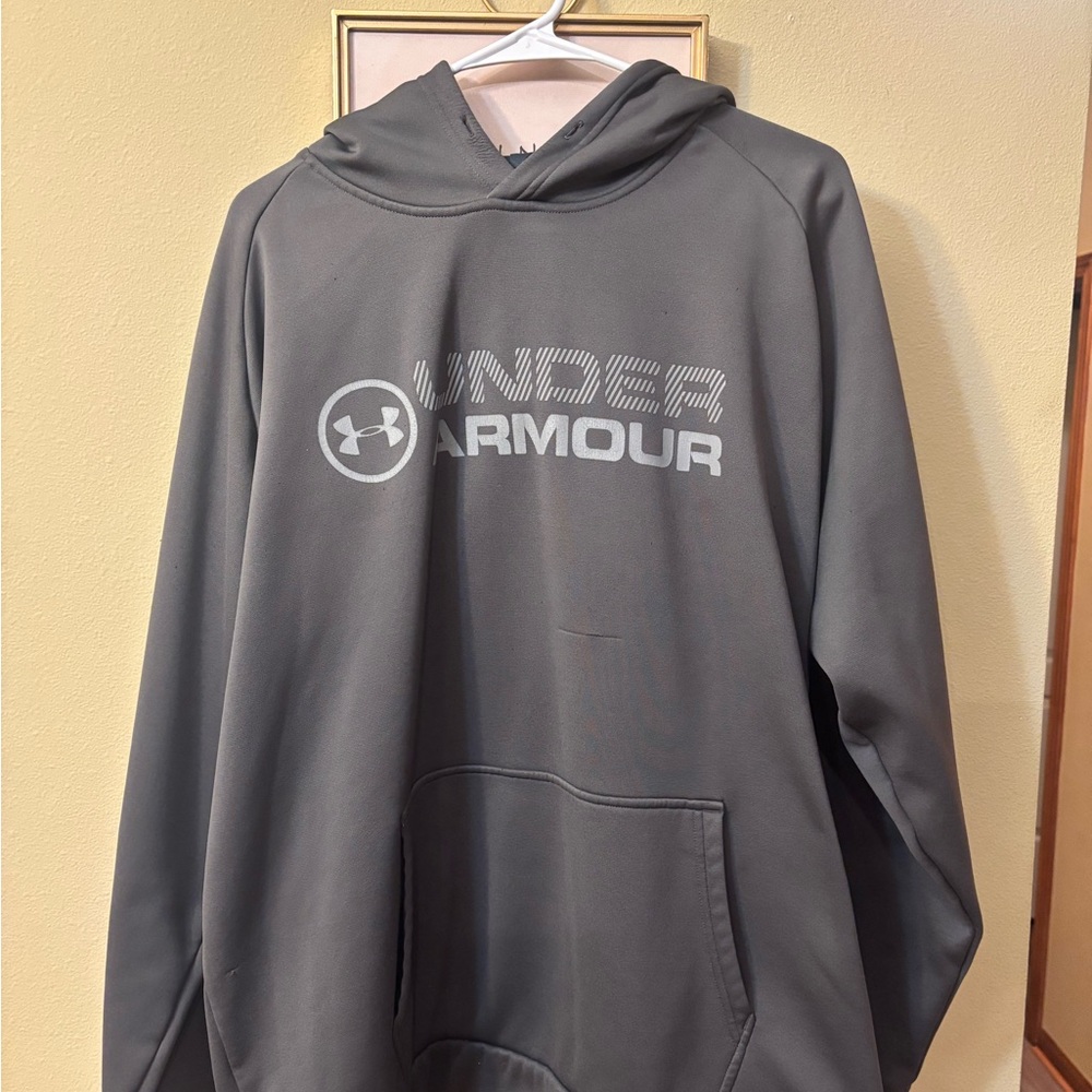 Under Armour Men's Dark Gray Hoodie